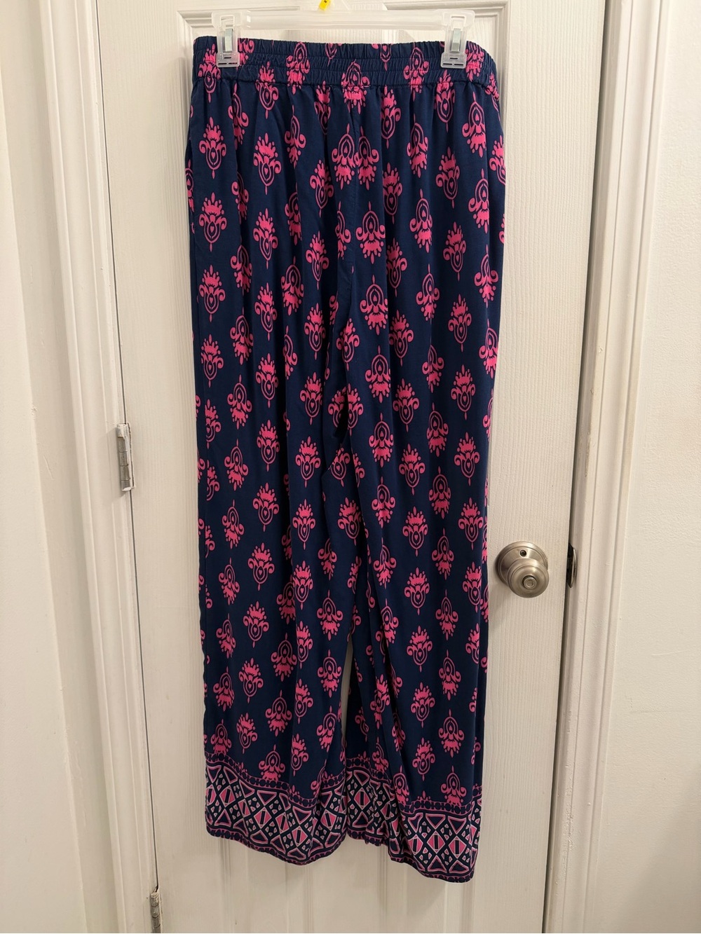 Crown & Ivy 2 pairs of Palazzo Pants. Pink Damask + Seashell Seahorse Print